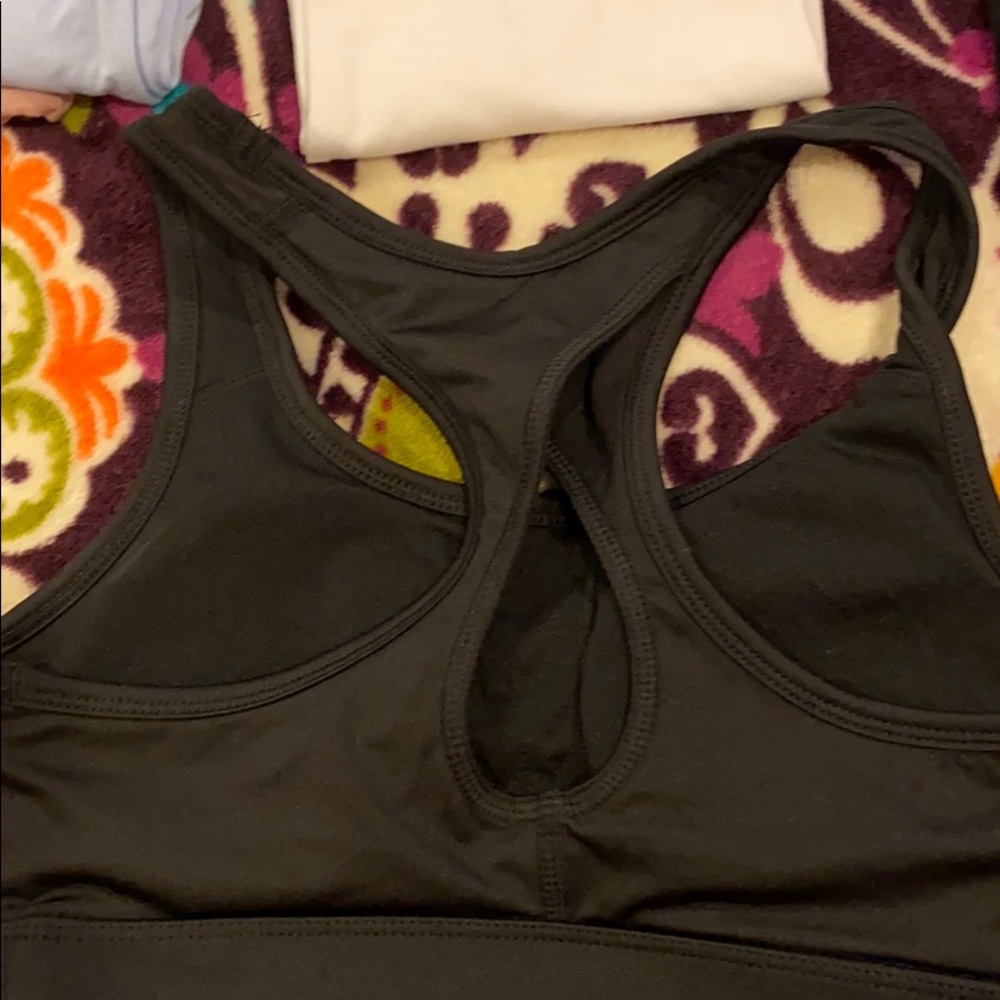 Sports Bra - Picture 4 of 4